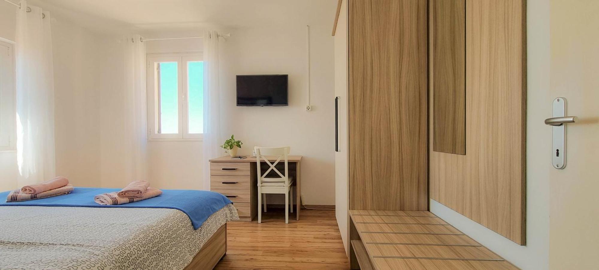 Libera One Apartment Новиград Екстериор снимка